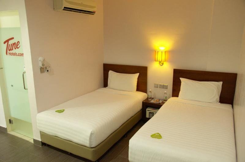 Tune Hotel - Waterfront Kuching Zewnętrze zdjęcie