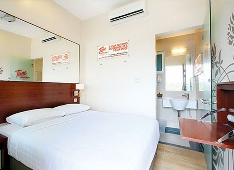 Tune Hotel - Waterfront Kuching Zewnętrze zdjęcie